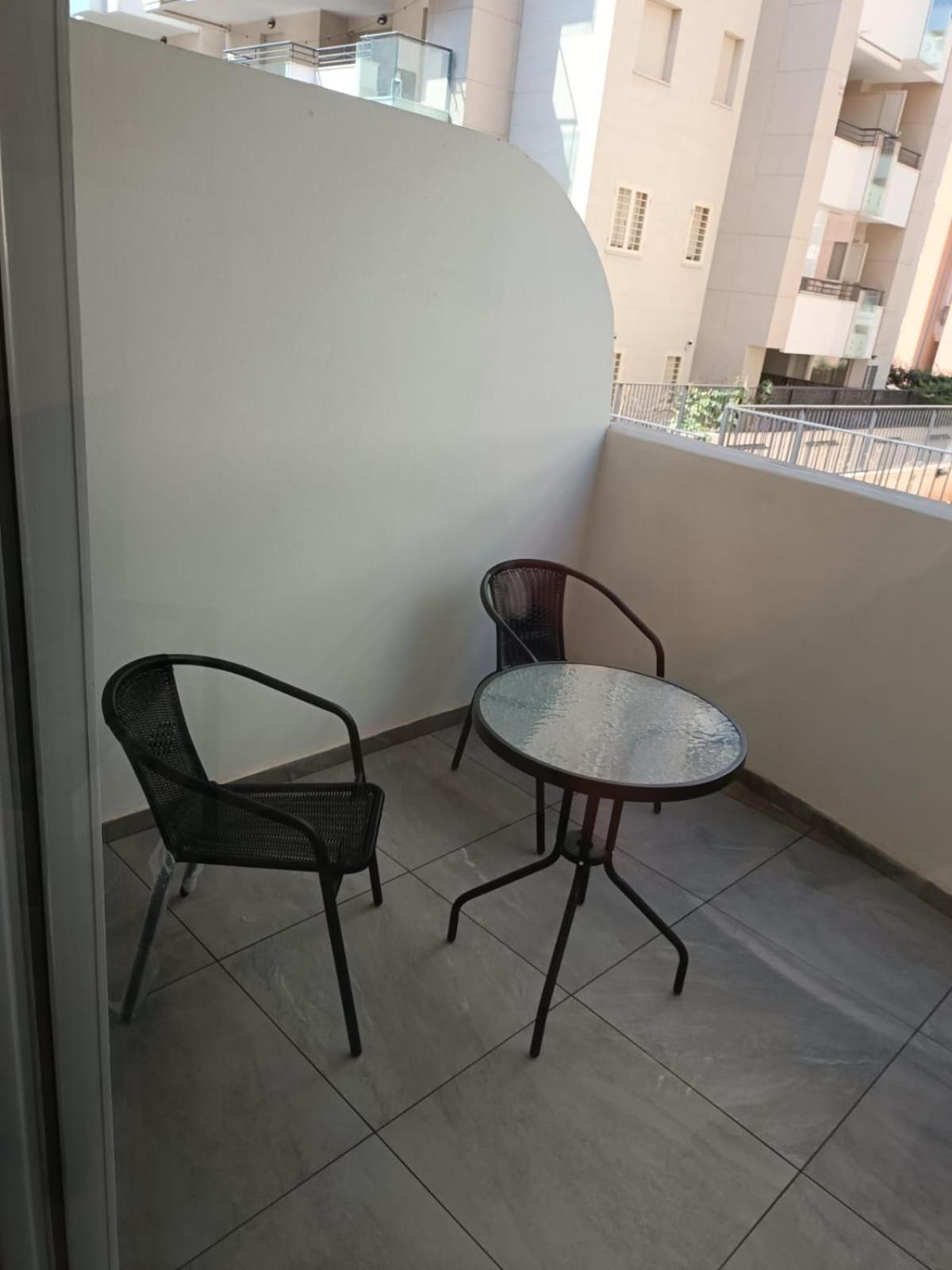 Pm 75 Via Pablo Neruda Guest House Rome Exterior photo